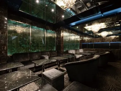 レッドシューズ1