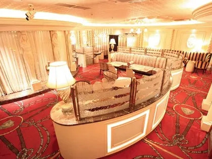 Club Lee1